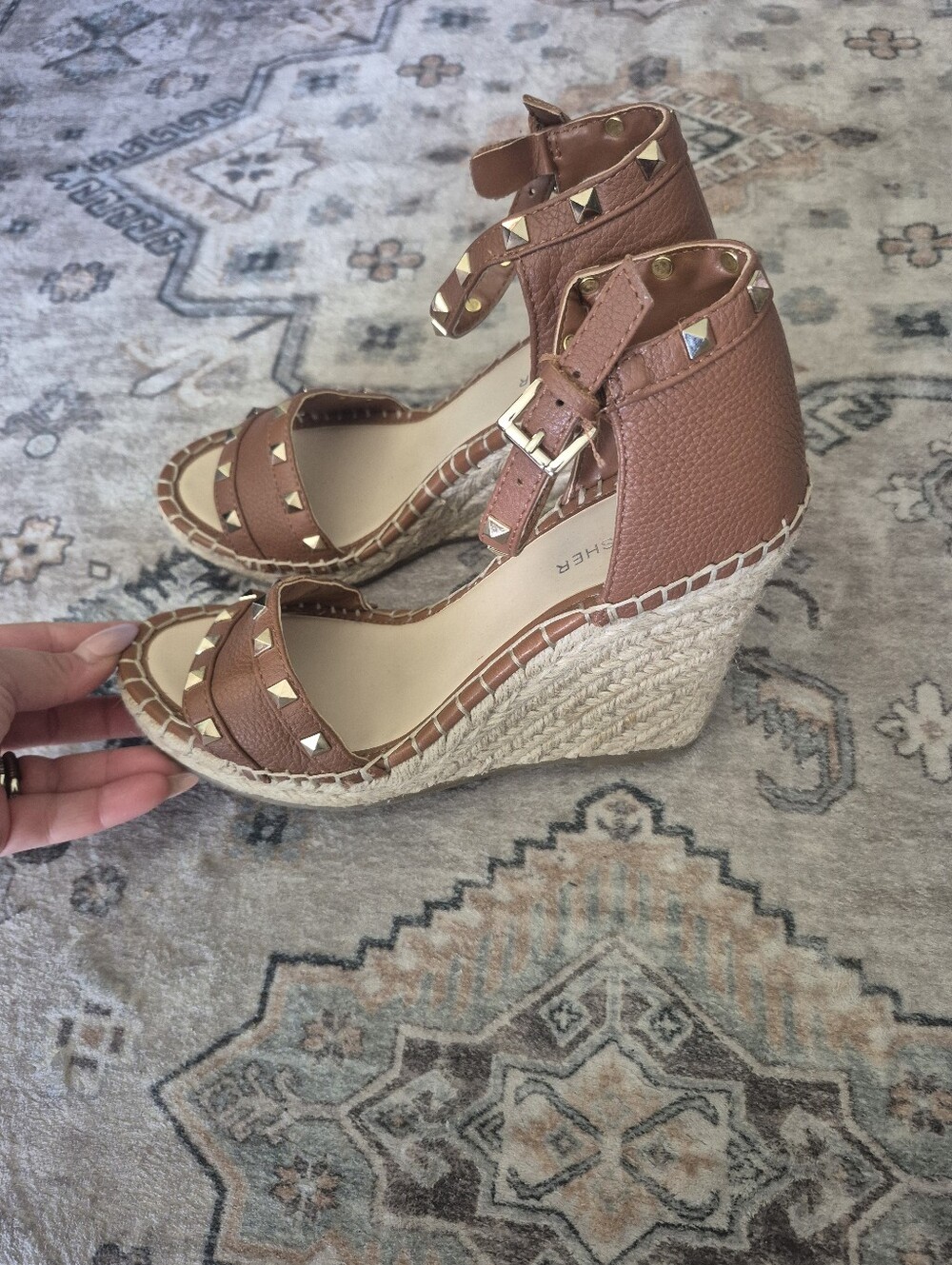 NWOT- Marc Fisher Leather Rockstud Wedge Sandals - Picture 2 of 12